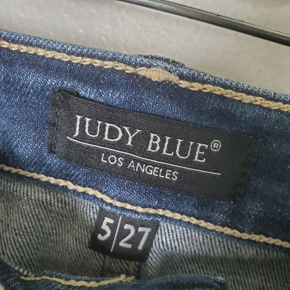Judy Blue Boyfriend Fit Distressed‎ Stretch Denim Jeans Size 5 / 27 JB82427MD-CO